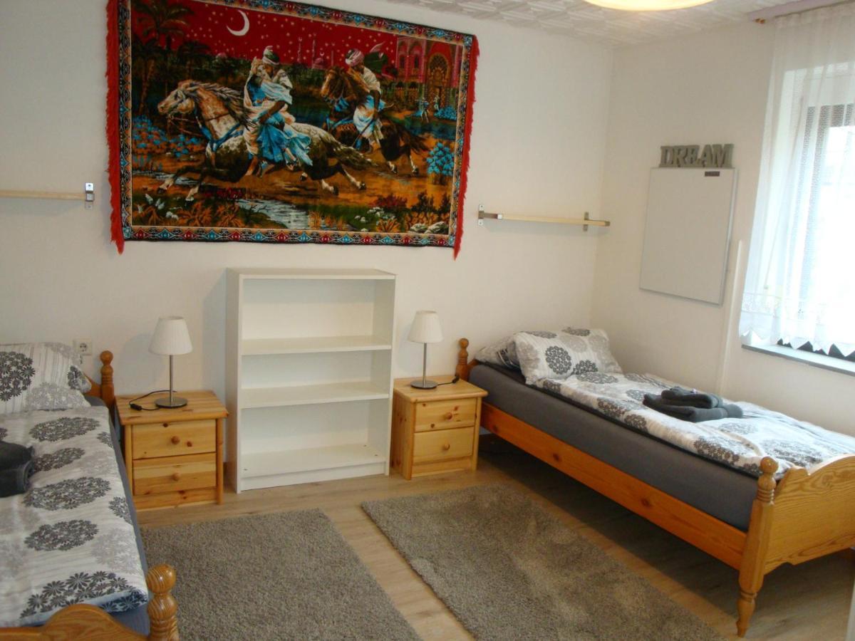 Tac Home 2-Zimmer Wohnung Sindelfingen Eksteriør billede