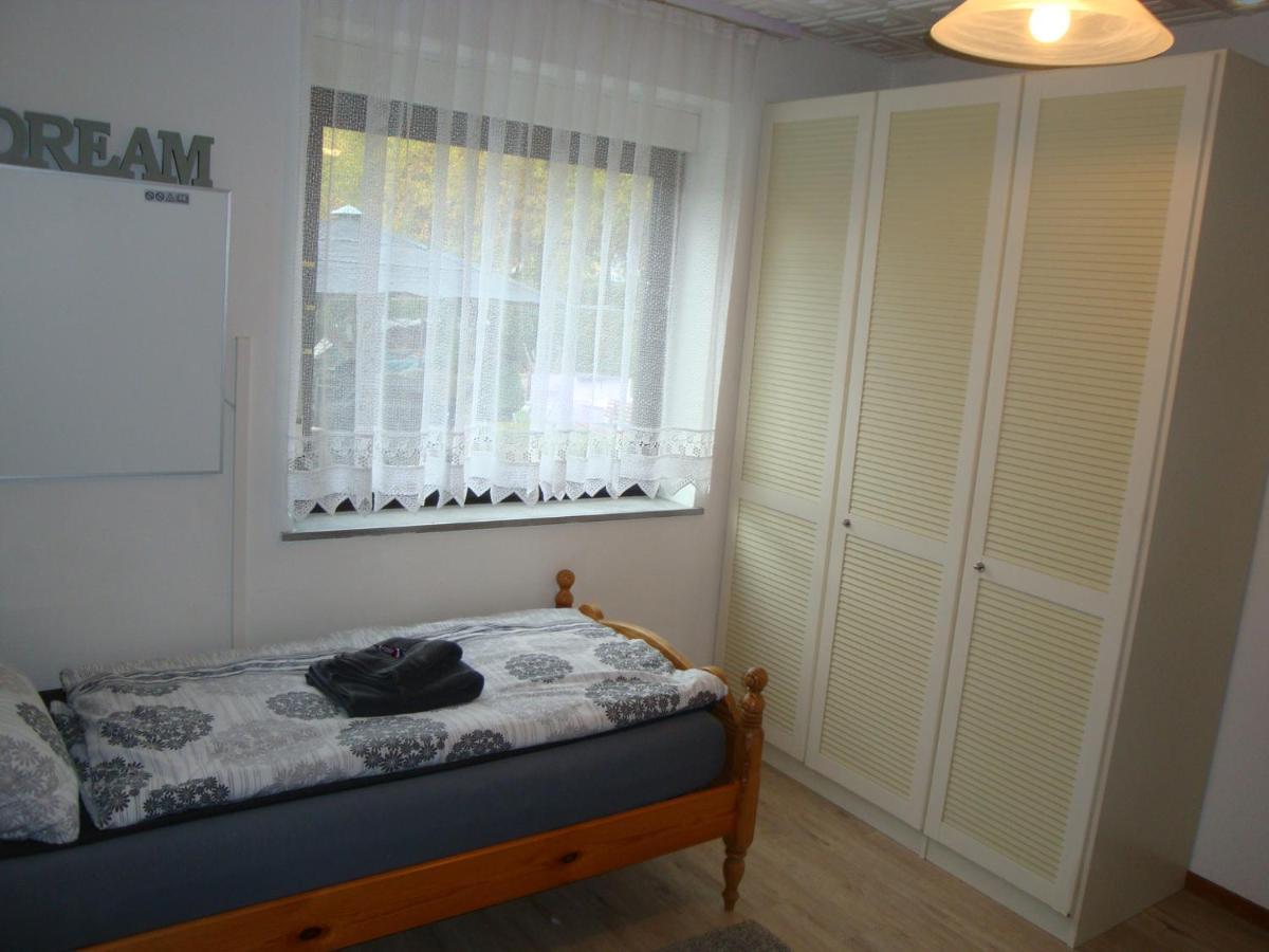 Tac Home 2-Zimmer Wohnung Sindelfingen Eksteriør billede