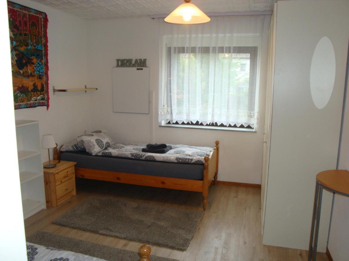 Tac Home 2-Zimmer Wohnung Sindelfingen Eksteriør billede
